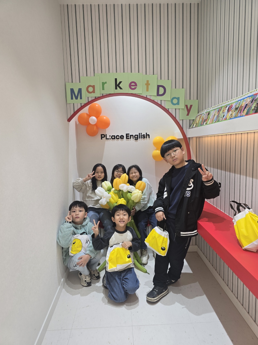 한숲시티영어학원 유치부 ‘영어 사이언스 수업’ — 5·6·7세 호기심을 영어로 자라게 하는 시간 — 플:에이스영어 한숲시티학원